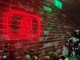 Low-light samples, main camera (1x) - 22mm, f/1.8, ISO 5050, 1/20s (4096x3072px) - Motorola Razr 70 Ultra review