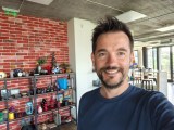 Selfie samples - 24mm, f/2.2, ISO 661, 1/50s (4160x3120px) - Tecno Pova 8 review